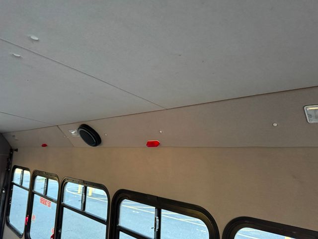 2013 Ford E-450 Cutaway Non-CDL Wheelchair Shuttle Bus For Church Senior Tour Charter & Adult Mobility - 22925898 - 35