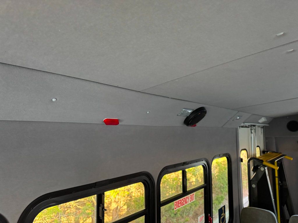 2013 Ford E-450 Cutaway Non-CDL Wheelchair Shuttle Bus For Church Senior Tour Charter & Adult Mobility - 22925898 - 36