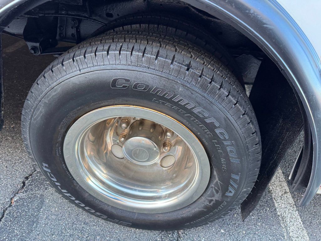 2013 Ford E-450 Cutaway Non-CDL Wheelchair Shuttle Bus For Church Senior Tour Charter & Adult Mobility - 22925898 - 42