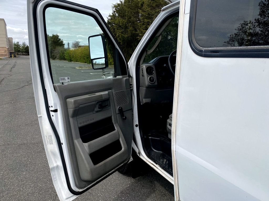 2013 Ford E-450 Non-CDL Wheelchair Shuttle Bus For Sale For Adults Seniors Medical Transport Handicapped - 22380899 - 19