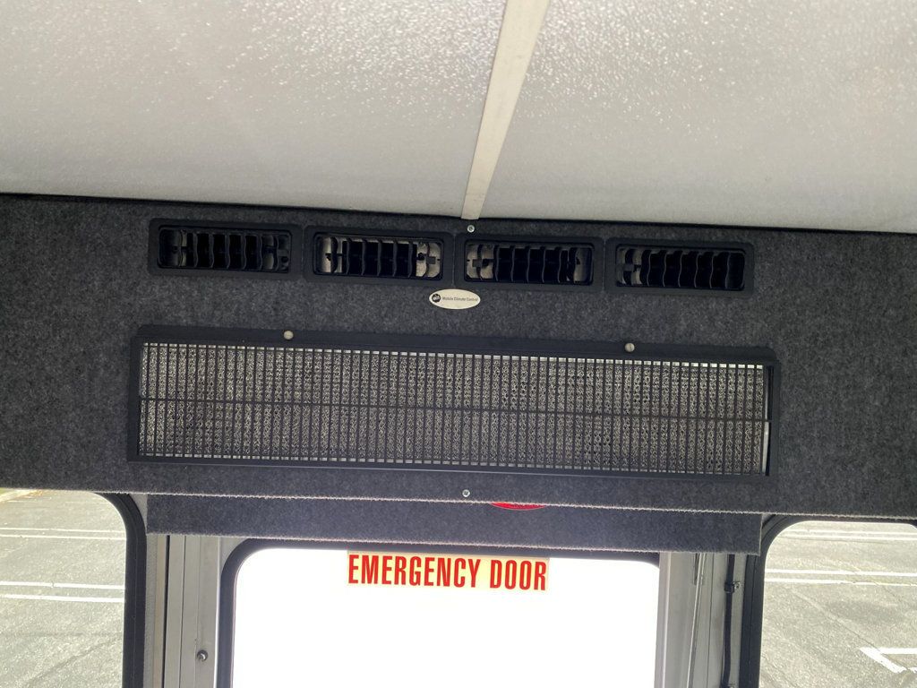 2013 Ford E-450 Non-CDL Wheelchair Shuttle Bus For Sale For Adults Seniors Medical Transport Handicapped - 22380899 - 35