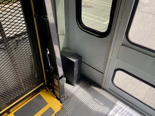 2013 Ford E-450 Non-CDL Wheelchair Shuttle Bus For Sale For Adults Seniors Medical Transport Handicapped - 22380899 - 37