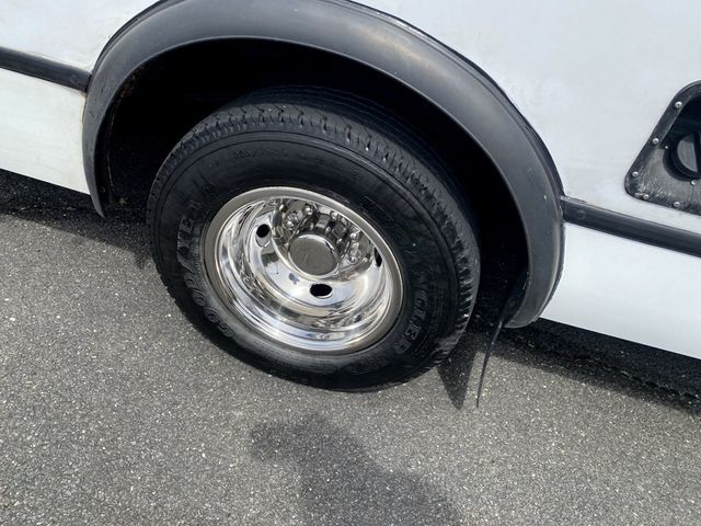 2013 Ford E-450 Non-CDL Wheelchair Shuttle Bus For Sale For Adults Seniors Medical Transport Handicapped - 22380899 - 41