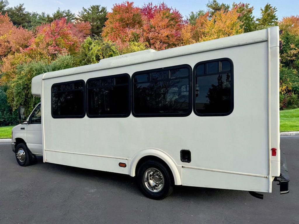 2013 Ford E-450 Shuttle Bus w/Wheelchair Lift For Adults Seniors Church Wheelchair Access Transport - 22618842 - 12