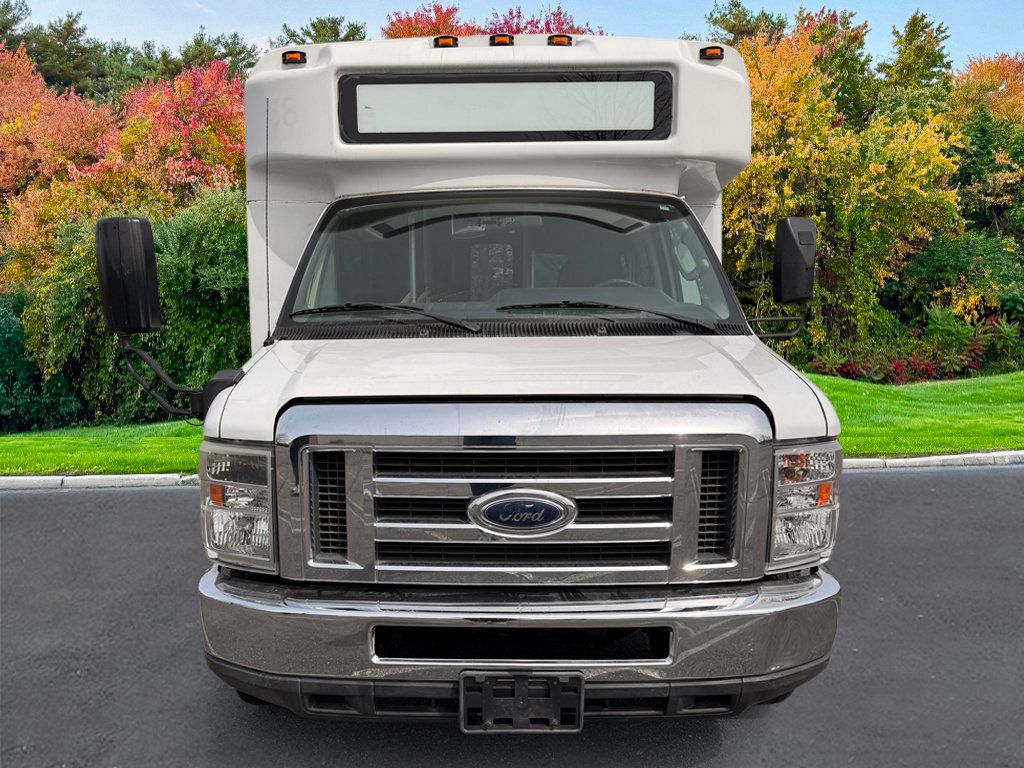 2013 Ford E-450 Shuttle Bus w/Wheelchair Lift For Adults Seniors Church Wheelchair Access Transport - 22618842 - 15