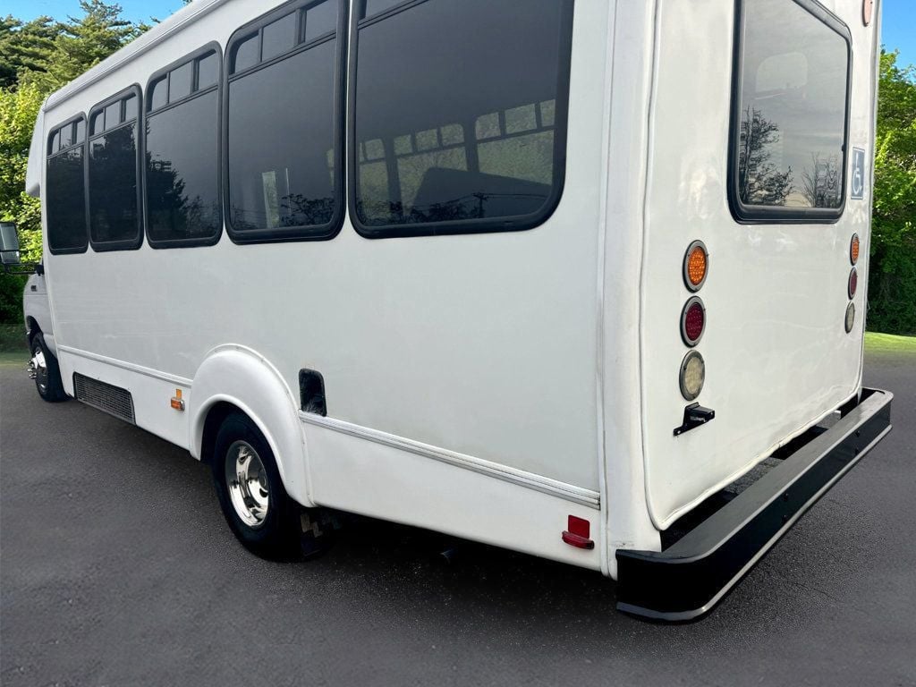 2013 Ford E-450 Wheelchair Shuttle Bus For Group Transport For Adults Seniors Church Medical Transport Handicapped - 22680245 - 7