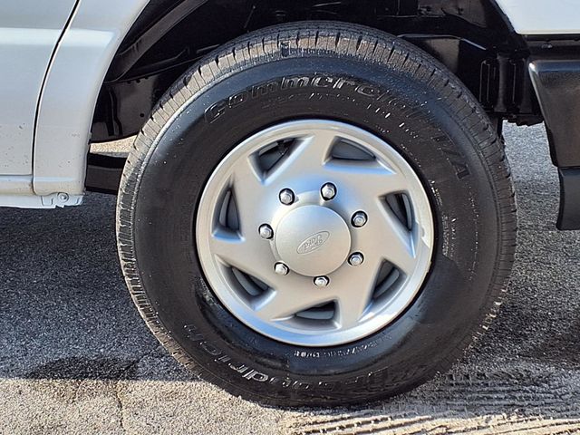 2013 Ford E-Series E-150 Commercial - 23007115 - 35