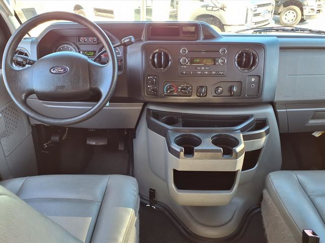 2013 Ford E-Series E-250 Commercial - 22968718 - 10