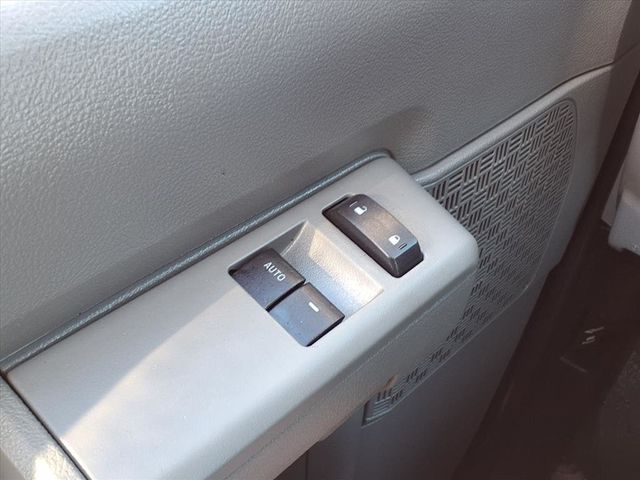 2013 Ford E-Series E-250 Commercial - 22968718 - 15