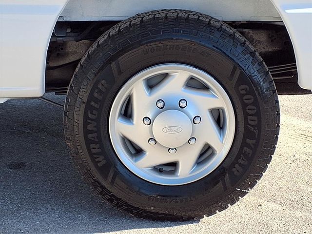 2013 Ford E-Series E-250 Commercial - 22968718 - 36