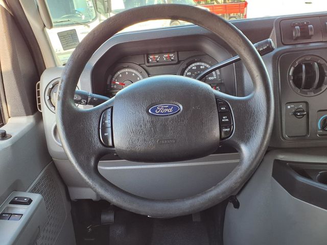 2013 Ford E-Series E-250 Commercial - 22979800 - 28