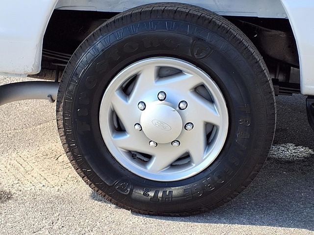 2013 Ford E-Series E-250 Commercial - 22979800 - 34