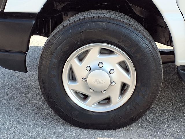 2013 Ford E-Series E-250 Commercial - 22979800 - 38