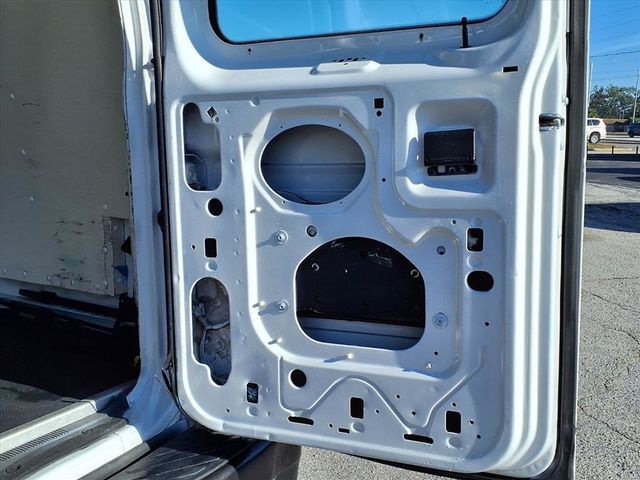 2013 Ford E-Series E-350 SD - 22966853 - 18