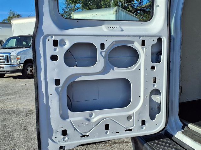 2013 Ford E-Series E-350 SD - 22966853 - 19