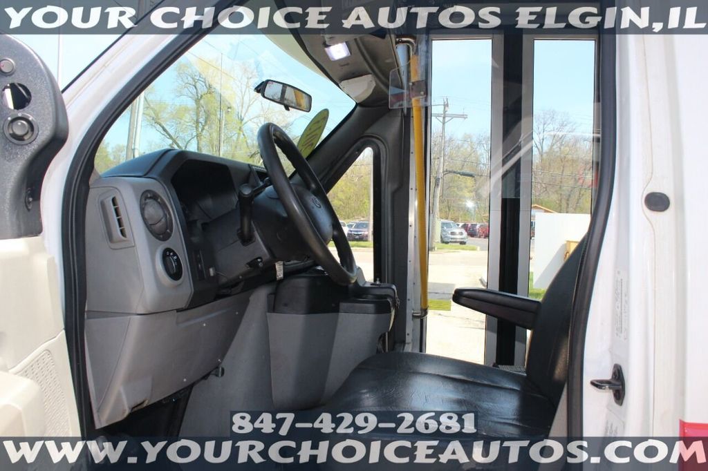 2013 Ford E-Series E 450 SD 2dr Commercial/Cutaway/Chassis 158 176 in. WB - 21921335 - 13