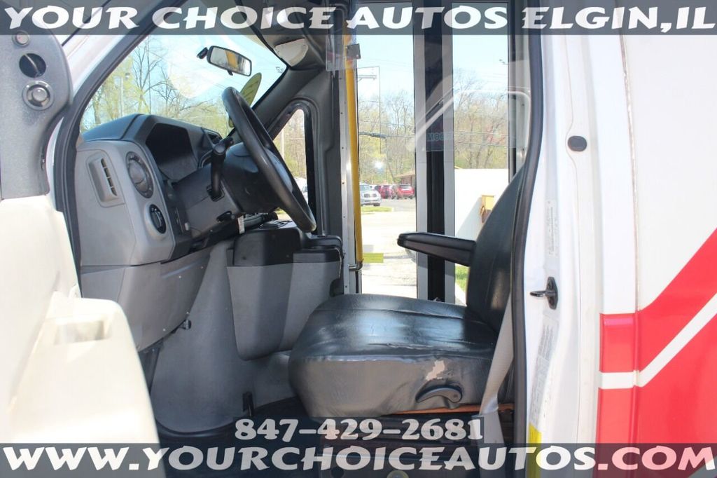 2013 Ford E-Series E 450 SD 2dr Commercial/Cutaway/Chassis 158 176 in. WB - 21921335 - 14