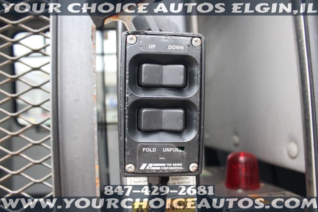 2013 Ford E-Series E 450 SD 2dr Commercial/Cutaway/Chassis 158 176 in. WB - 21924100 - 14
