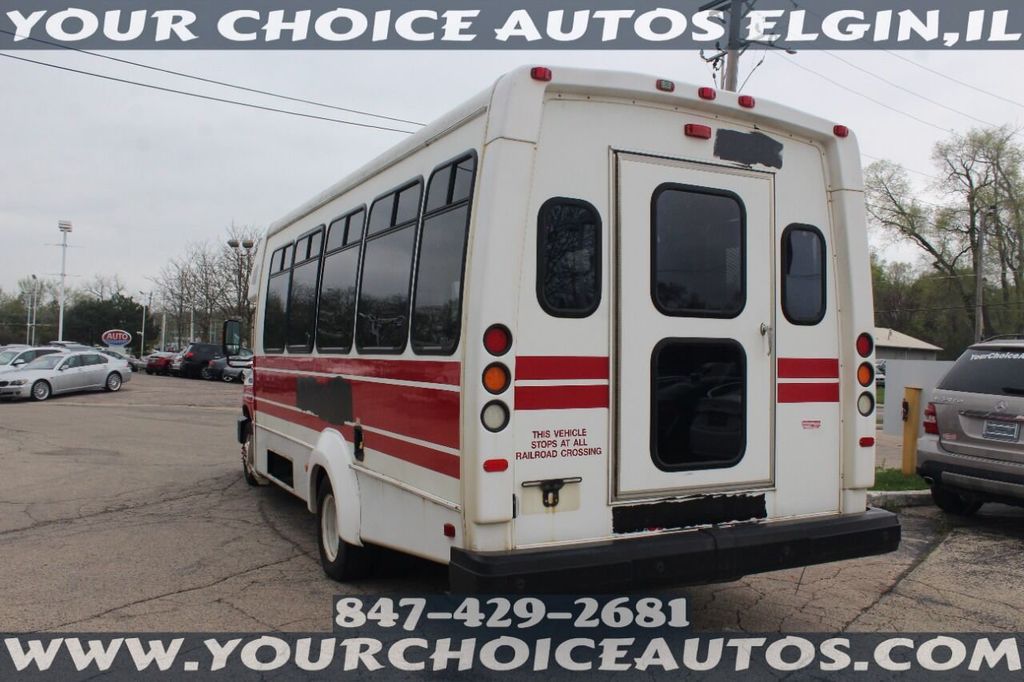 2013 Ford E-Series E 450 SD 2dr Commercial/Cutaway/Chassis 158 176 in. WB - 21924100 - 4