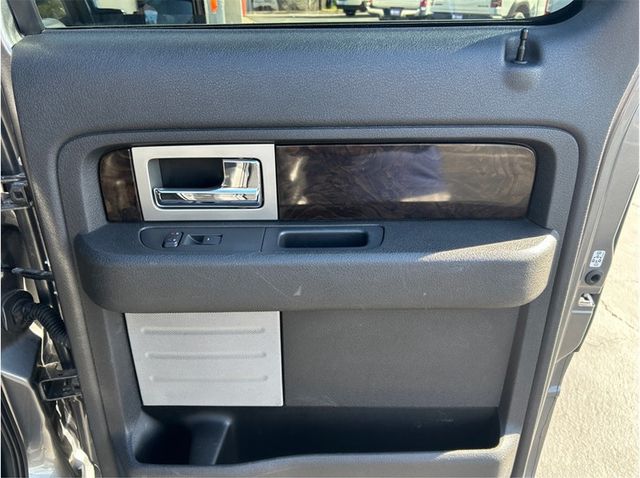 2013 Ford F150 SuperCrew Cab PLATINUM 4X4 ECOBOOST SUN ROOF BACK UP CAM CLEAN - 23068821 - 28