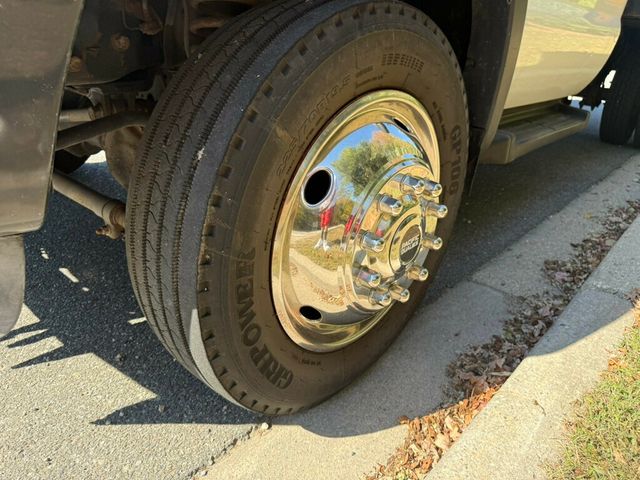 2013 Ford F450 SD 4X4 11 FOOT LANDSCAPE BODY WITH LIFTGATE  LOW MILES - 21878820 - 36