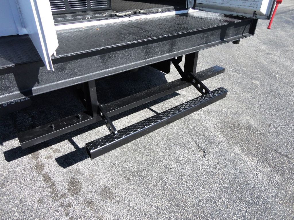 2013 Ford F650 SERVICE TRUCK. 14FT ENCLOSED UTILITY BED - 19564760 - 26