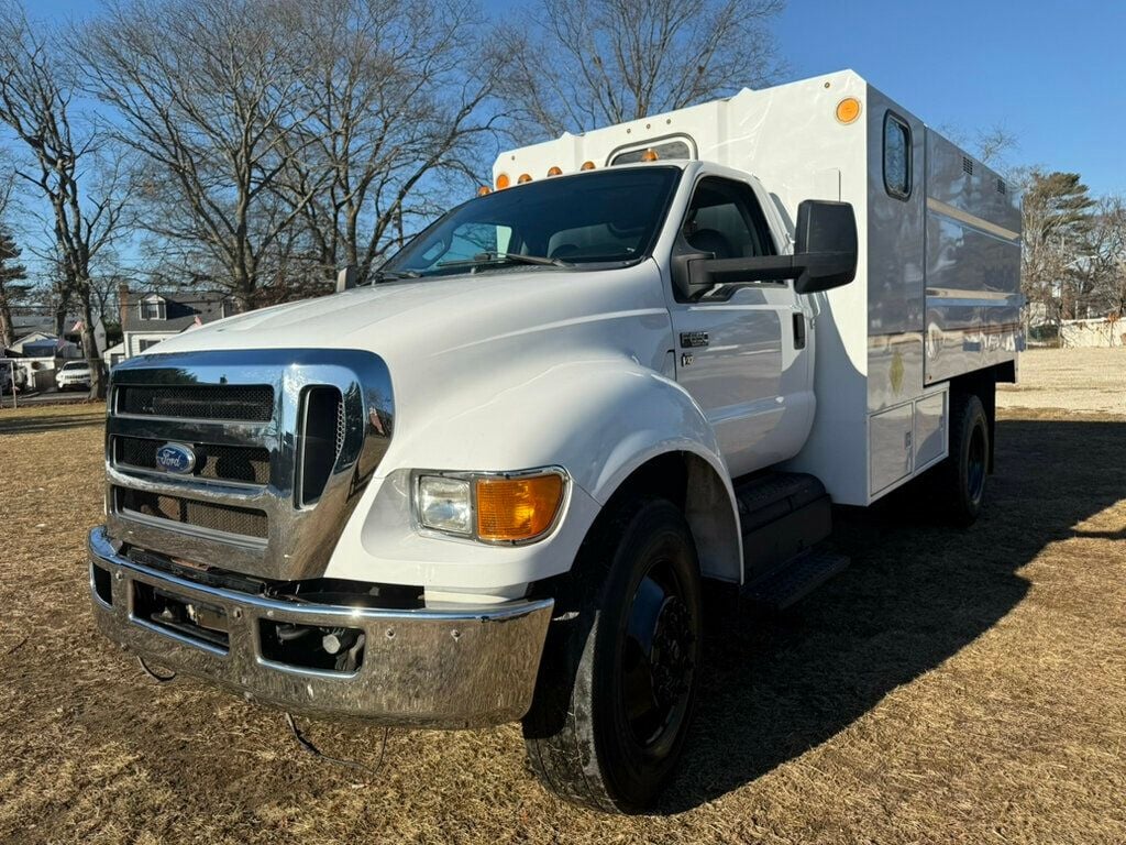 2013 Ford F650 11 FOOT CHIPPER DUMP TRUCK LOW MILES NON CDL MULTIPLE USES - 22588146 - 0