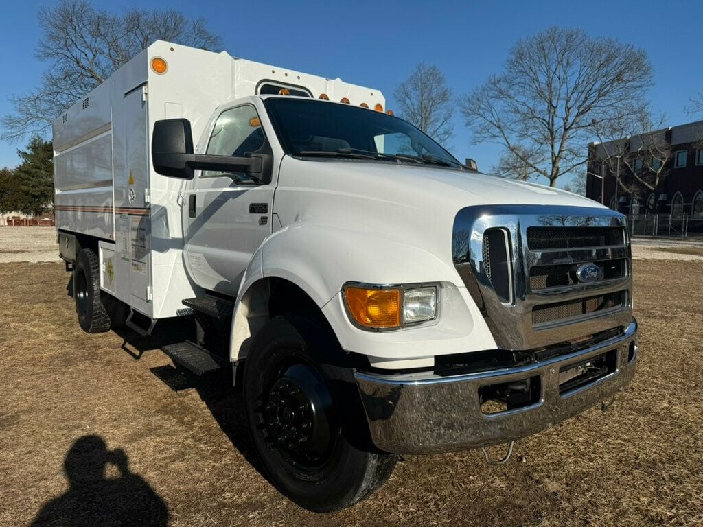 2013 Ford F650 11 FOOT CHIPPER DUMP TRUCK LOW MILES NON CDL MULTIPLE USES - 22588146 - 2