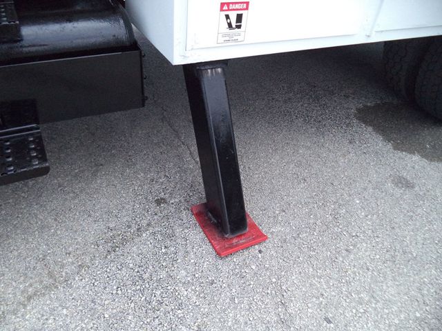 2013 Ford F650 Gas 40ft Versalift Articulated Telescopic Boom Bucket Truck - 22828971 - 21