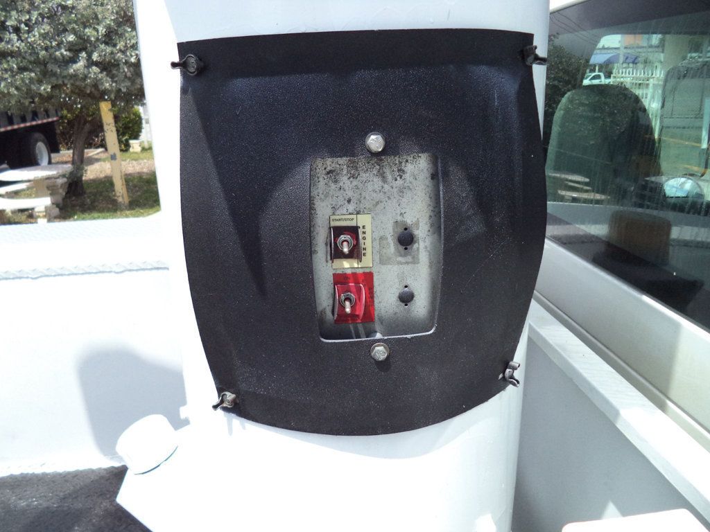 2013 Ford F650 Gas 40ft Versalift Articulated Telescopic Boom Bucket Truck - 22828971 - 25