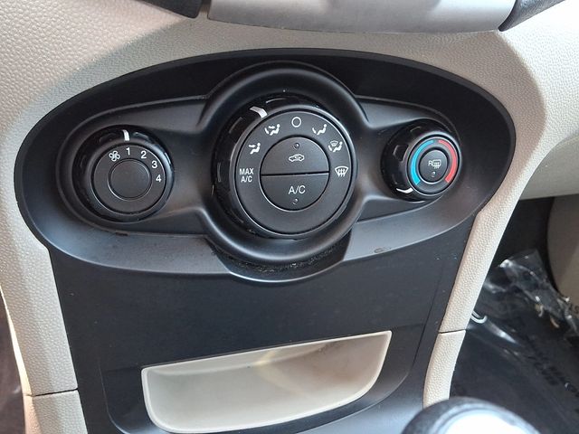 2013 Ford Fiesta NEW CLUTCH - 23000366 - 13