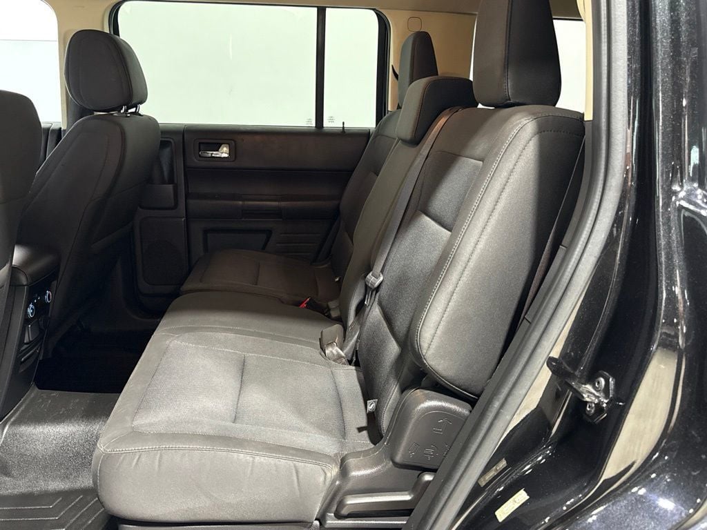 2013 Ford Flex 4dr SE FWD - 23055136 - 18