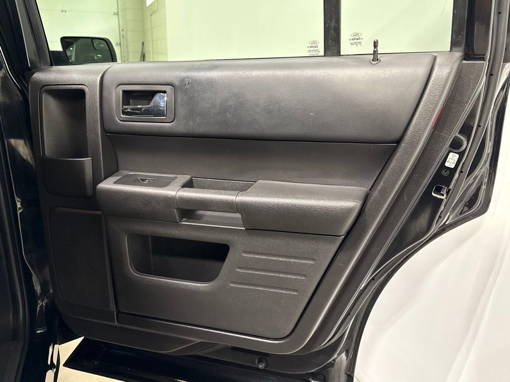 2013 Ford Flex 4dr SE FWD - 23055136 - 22