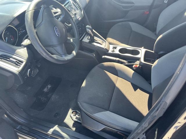 2013 Ford Focus 4dr Sedan S - 22759020 - 4