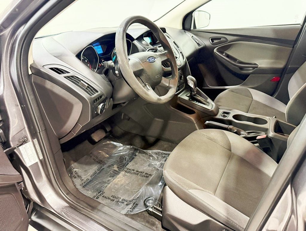2013 Ford Focus 4dr Sedan S - 22911122 - 16