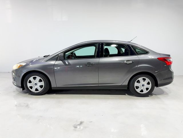 2013 Ford Focus 4dr Sedan S - 22911122 - 3