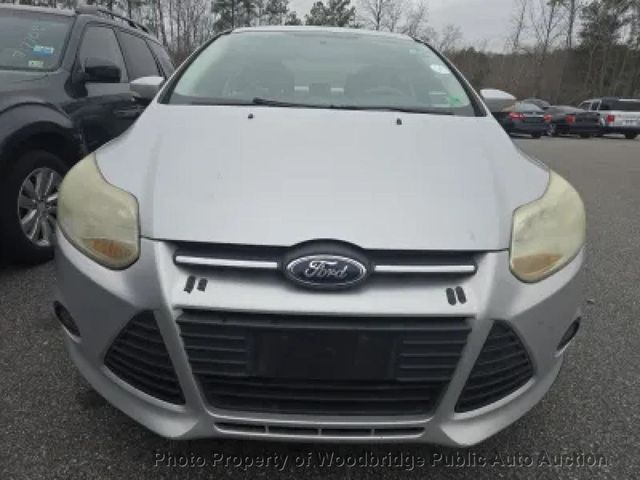 2013 Ford Focus 4dr Sedan SE - 22997408 - 1