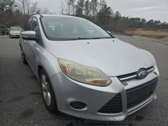 2013 Ford Focus 4dr Sedan SE - 22997408 - 2