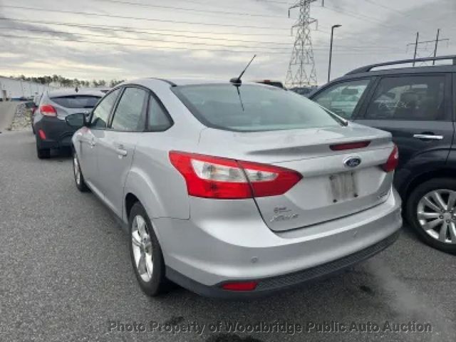 2013 Ford Focus 4dr Sedan SE - 22997408 - 3