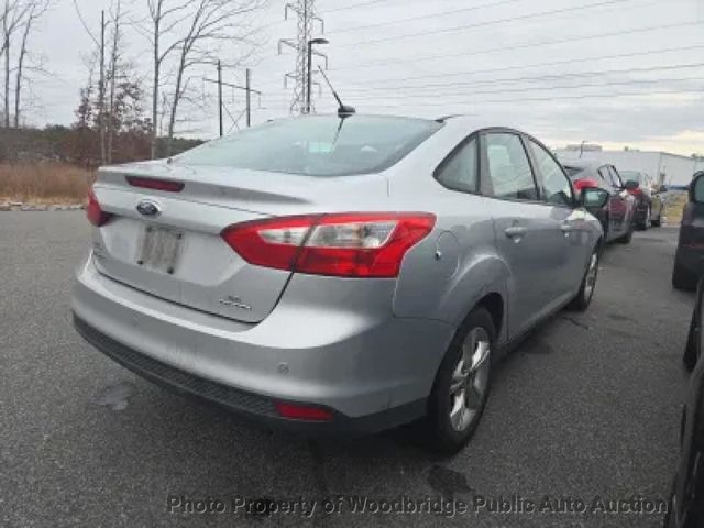 2013 Ford Focus 4dr Sedan SE - 22997408 - 5