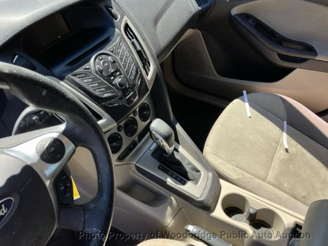 2013 Ford Focus 4dr Sedan SE - 23021483 - 7