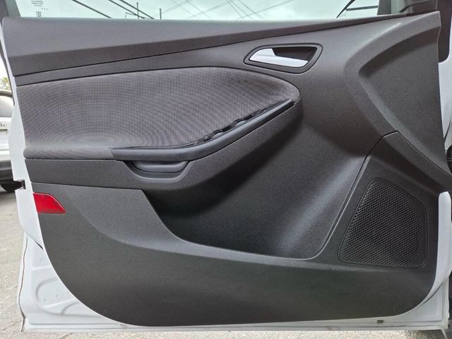 2013 Ford Focus 4dr Sedan SE - 23030320 - 20