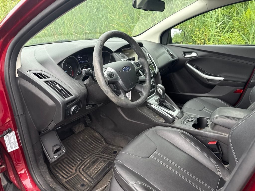 2013 Ford Focus 4dr Sedan SE - 23067729 - 7