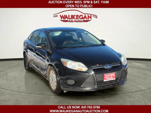 2013 Ford Focus 4dr Sedan SE - 22956981 - 2