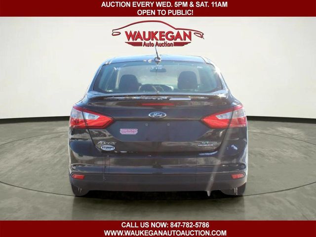 2013 Ford Focus 4dr Sedan SE - 22956981 - 4