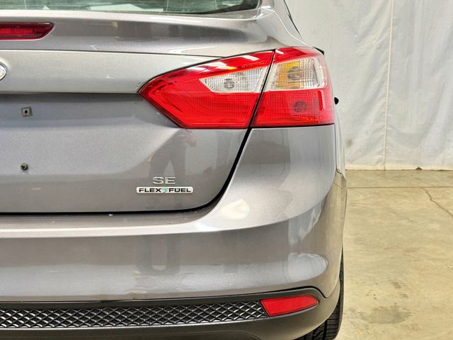 2013 Ford Focus 4dr Sedan SE - 23031855 - 11