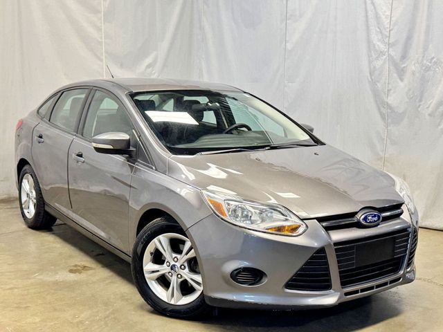2013 Ford Focus 4dr Sedan SE - 23031855 - 1