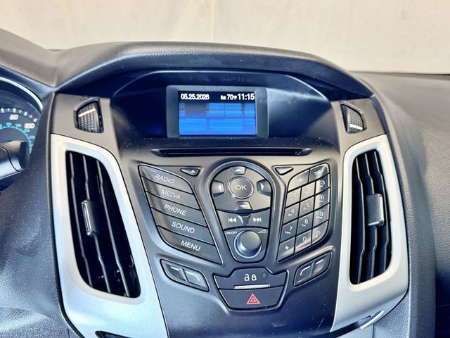 2013 Ford Focus 4dr Sedan SE - 23031855 - 23