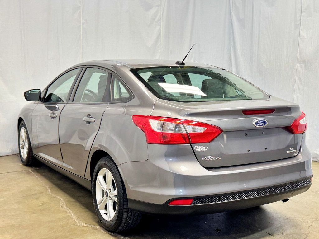 2013 Ford Focus 4dr Sedan SE - 23031855 - 7