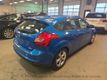 2013 Ford Focus 5dr Hatchback SE - 22988274 - 13